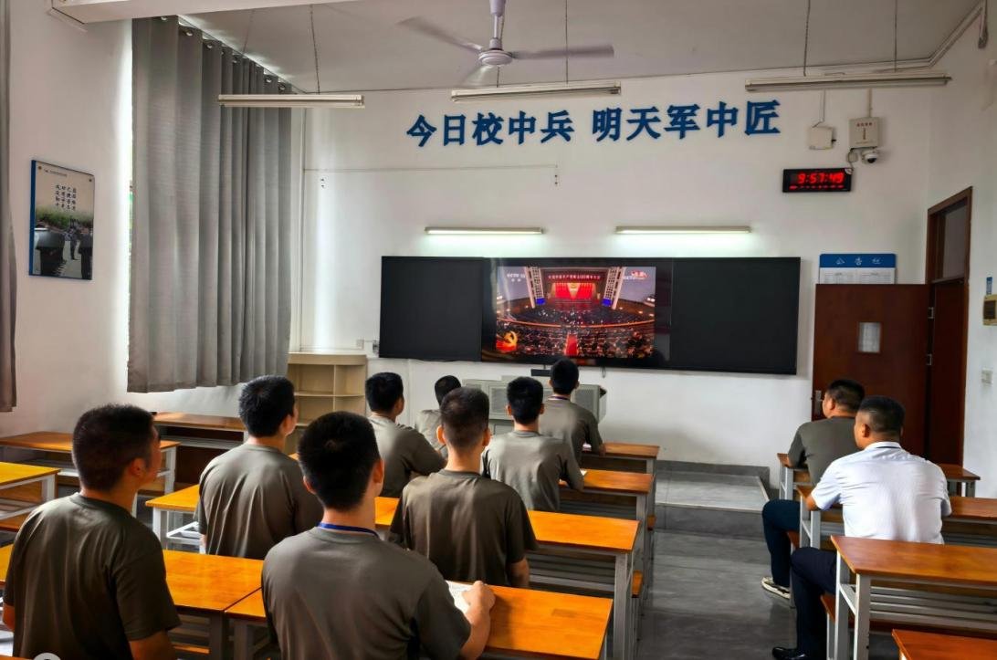 AF762 彰显先锋本色