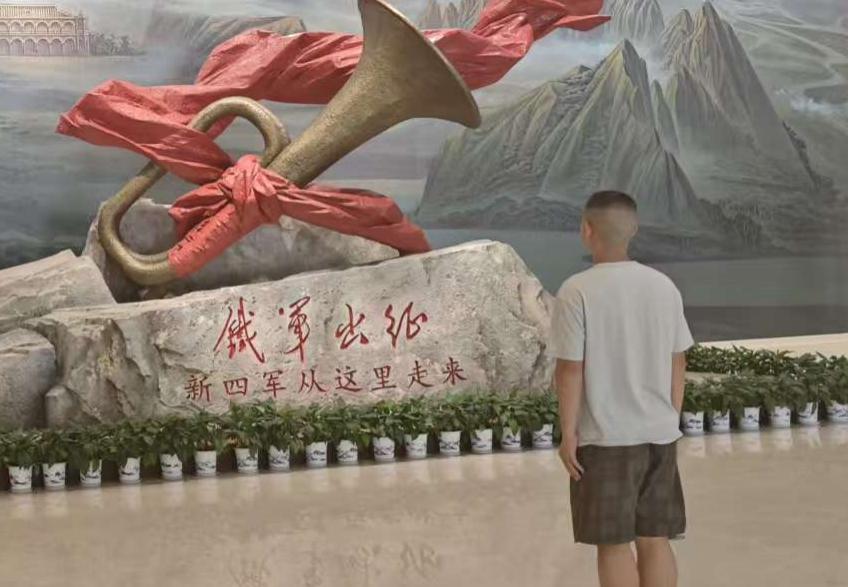 观影凝心”四个维度